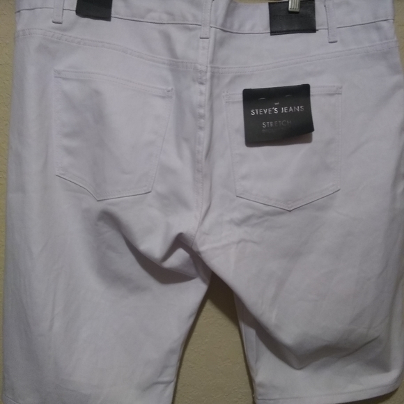 Men's shorts - Picture 4 of 4